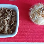 Yoshinoya - 牛丼アタマとごぼうサラダ