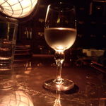 バー・ジュニパー - シュリヒテ シュタインヘイガー