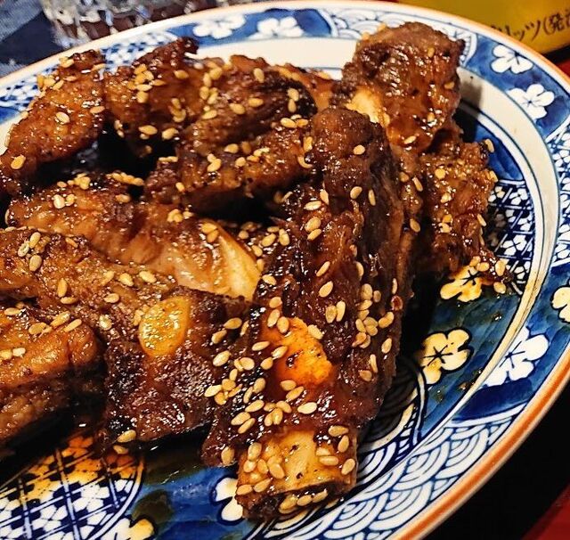 久留米名物骨付きカルビをテイクアウト By レニー 久留米人 くろんぼ 花畑 焼鳥 食べログ 久留米名物骨付きカルビをテイクアウト By レニー 久留米人 くろんぼ 花畑 焼鳥 食べログ