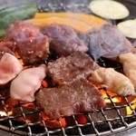 島田屋 - 炭火で食べる焼肉はご家庭では味わえません！