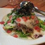 大松 - ざるそばサラダ 600円