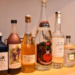 焼鳥 神保町とり瑛 - 国産ジン、ウォッカ、サワーで使用のだるま焼酎。こだわってます！