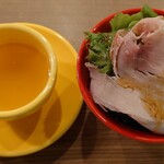 百寧 - スープ、サラダ