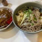 立ち食いそば 豆福 - 蕎麦、食べちゃった