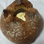 フォグ ベーカーズ - クリームチーズ入ライ麦パン　２４０円
