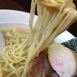 ラーメン 木曜日 - 麺
