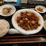 Kenkou Chuuka Seiren - 鶏肉の中華味噌炒め定食850円