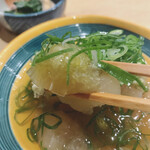 Oden Suzu - おでん、大根