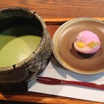 茶楽　かぐや - 抹茶のセット(935円税込)  自分で選んだお茶碗も素敵