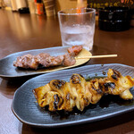 Motsuyaki Junchan - 大串もつ焼き（しろ、かしら）