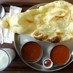 インドカレー＆ナン ゴーゴームンバイ - ハーフ＆ハーフセット