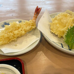 おうどん 瀬戸晴れ - えび天220円 野菜天170円