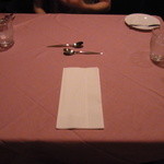 ゴッサム - テーブルセッティング