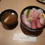 寿司 とちの木 - 五色丼　\1200(20-11)