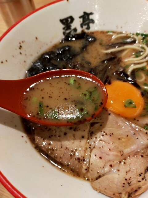 熊本ラーメン 黒亭 下通店 花畑町 ラーメン 食べログ 熊本ラーメン 黒亭 下通店 花畑町 ラーメン 食べログ