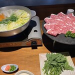 馬桜 - 馬肉しゃぶしゃぶ