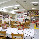 麺屋桃太郎 - 店内写真