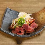 Kagoshima prefecture chicken gizzard sashimi cooked at low temperature