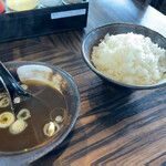油そば専門店 歌志軒 - 料理写真:ごはんとスープ
