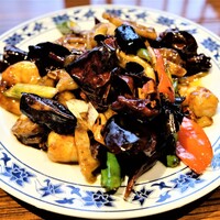 横浜中華街 重慶飯店 本館 - ベビーホタテと海老の唐辛子炒め