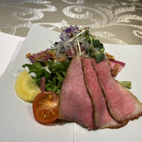 神戸牛 八坐和 阪急三宮店 - ローストビーフサラダ