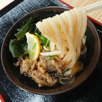Seimen Shichiya - 麺のリフトアップ