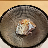 すし てんちじん - サンマをエシャレットと一味で