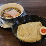 らぁ麺 紫陽花 - 醤油つけ麺 大盛 ちゃーしゅーTP