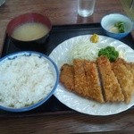 三好弥 - ロースカツ定食（６５０円）