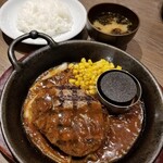 ビーフインパクト - 白老牛ハンバーグ/Aセット