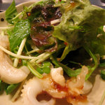 芦屋 文文 - 海鮮サラダの魚介の量がハンパじゃなく大ぶりで多い!