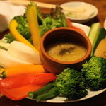 やきとんひなた - 2012.6 季節の野菜のバーニャカウダ（480円）