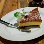 カフェバー＆ダイニング CANTINA - 