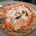 アンティーカ・ピッツェリア・ダ・ミケーレ - マルゲリータ