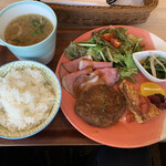 Farmer's Cafe MOZU - (*´╰╯`๓)♬