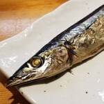 ラーメン巌哲 - 秋刀魚塩焼き＋新米ご飯