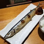 ラーメン巌哲 - 秋刀魚塩焼き＋新米ご飯