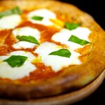 WOLFGANG PUCK PIZZA BAR - 