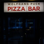 WOLFGANG PUCK PIZZA BAR - 