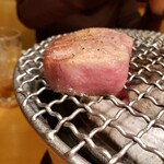 焼肉しみず - 厚切りタン②