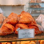 ル・プレジール・デュ・パン 東山本店 - クロワッサン