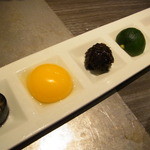 そらのいろ麹町本舗 - つけ汁に投入する具材