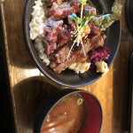 白肉屋 - 