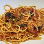 ZUCCA ITALIAN - 揚げなすとトマトのパスタ