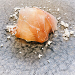 クイントカント - 洋梨のインサラータ。燻製生ハムが豪華。