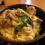 ゆう月 - 本格的な親子丼