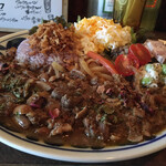 スタンド ツマミグイ - ・刻み豚と豚ミンチのMixナッツスパイスキーマカレー