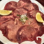 金海 - 最初は塩タン　2人前　@800円税抜