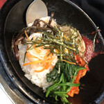 金海 - 石焼きビビンバ　850円