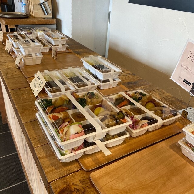 シズク カフェ スクール Shizuku Cafe School 安積永盛 カフェ 食べログ